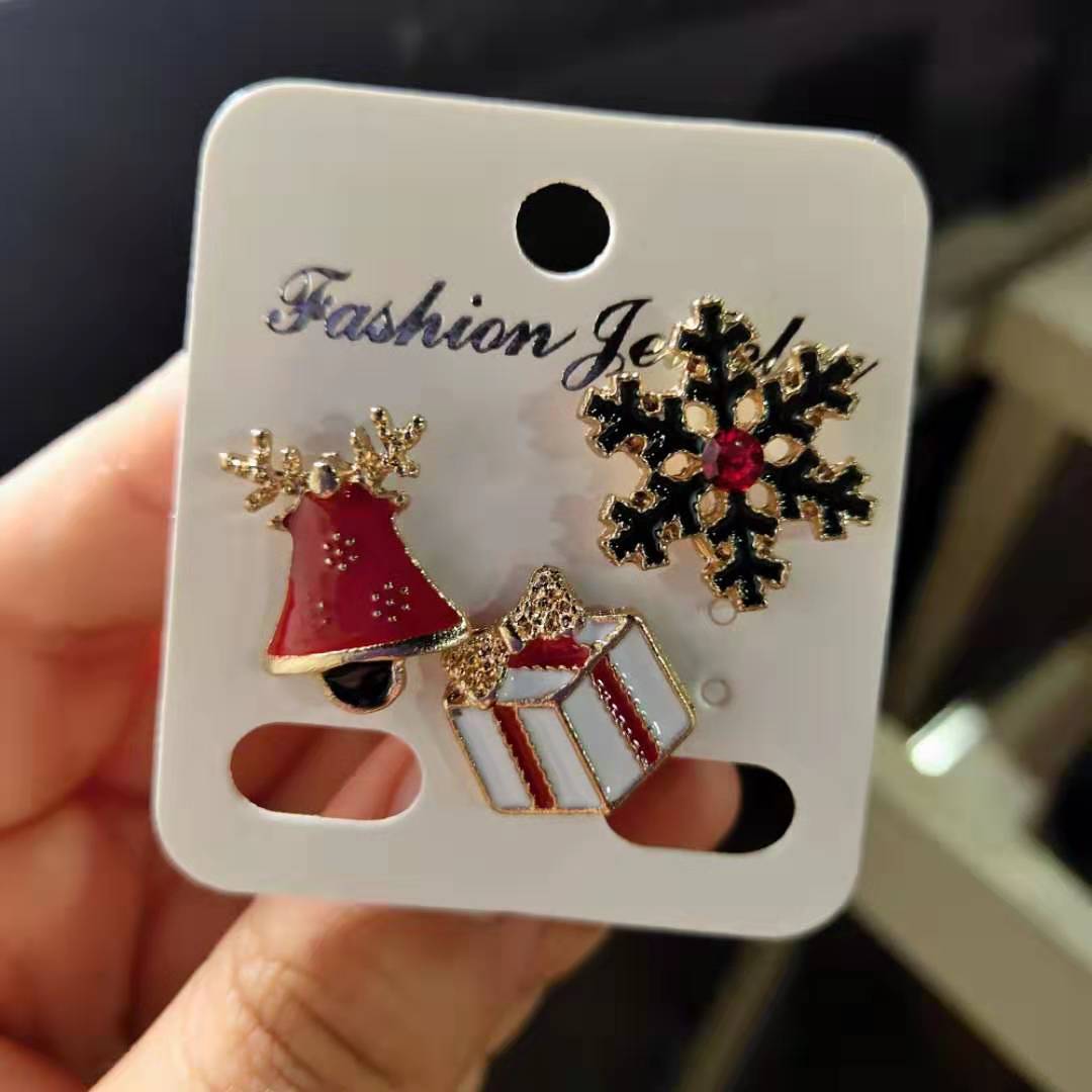 3pcs Merry Christmas Brooches  - Elk Bugle Call ulasan dan harga