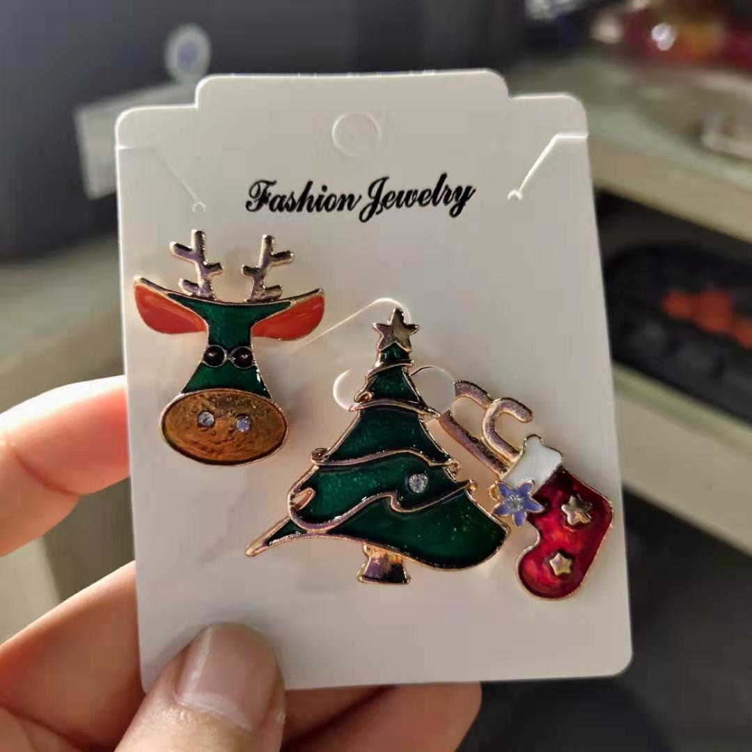 3pcs Merry Christmas Brooches  - Elk Bugle Call ulasan dan harga